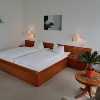 Doppelbettzimmer mit Sitzmöglichkeiten